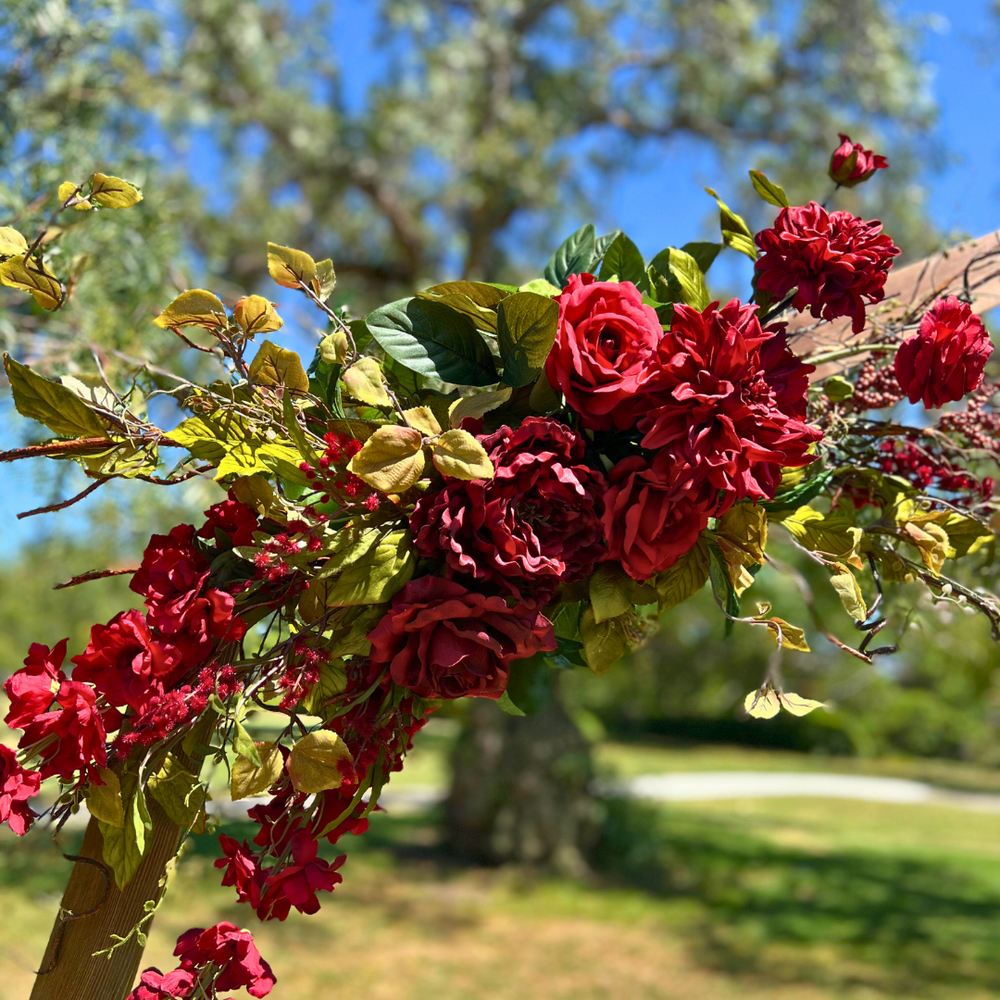 
                      
                        Quinn's Heptagon Floral Arch - Permanence Decor Rentals
                      
                    