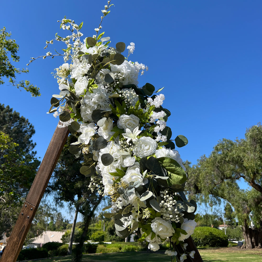 
                      
                        Anna's Wood Triangle Arch - Permanence Decor Rentals
                      
                    